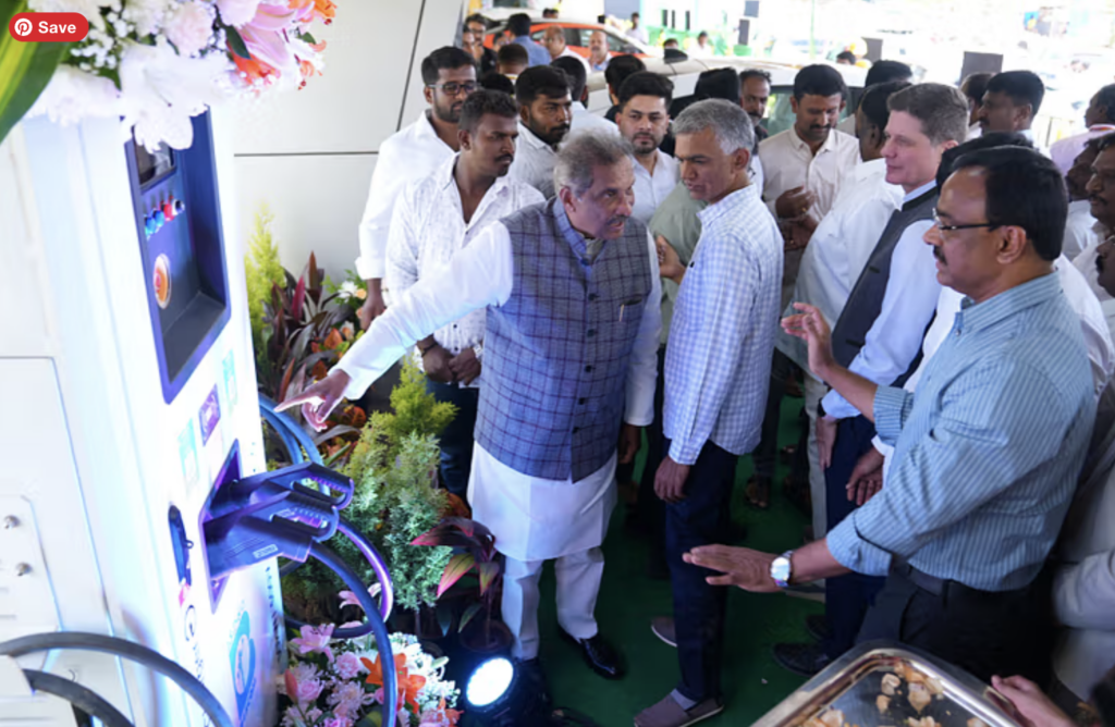 India's 1st Solar Powered Electric Car Charging Station Launched 